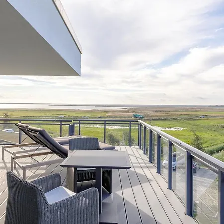 Zwei Wasser - Strandhaus Alte Seefahrtschule