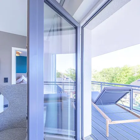 Zwei Wasser - Strandhaus Alte Seefahrtschule Wustrow (Fischland)