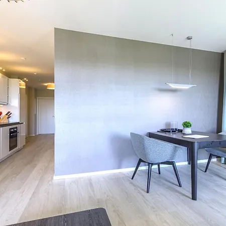 Zwei Wasser - Strandhaus Alte Seefahrtschule Aparthotel Wustrow (Fischland)