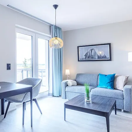 Zwei Wasser - Strandhaus Alte Seefahrtschule 4*