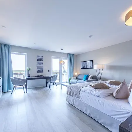 Zwei Wasser - Strandhaus Alte Seefahrtschule 4*