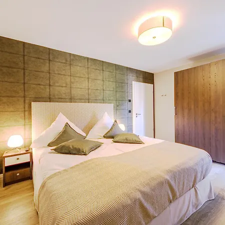 Aparthotel Zwei Wasser - Strandhaus Alte Seefahrtschule 4*