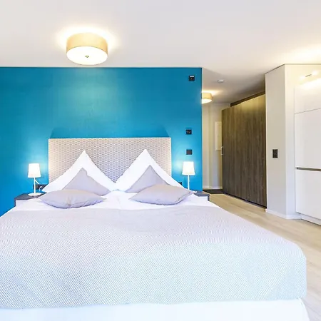 Zwei Wasser - Strandhaus Alte Seefahrtschule 4* Wustrow (Fischland)